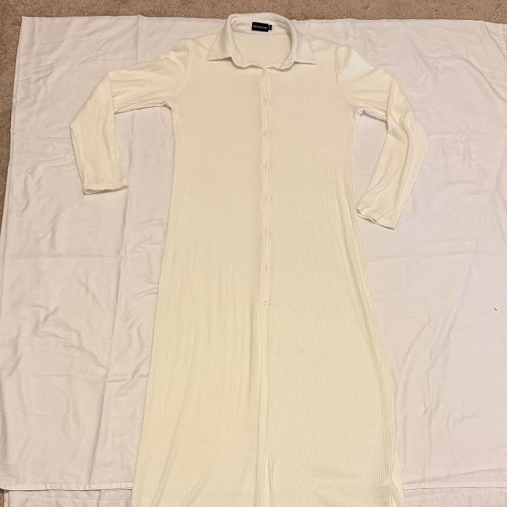 PrettyLittleThing Cream Long Sleeve Maxi Shirt Dress